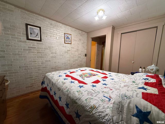 101 N 32ND Street, Herrin, IL 62948