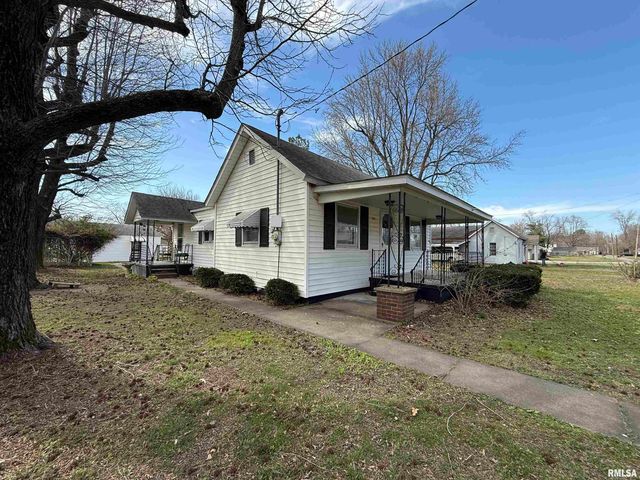 101 N 32ND Street, Herrin, IL 62948