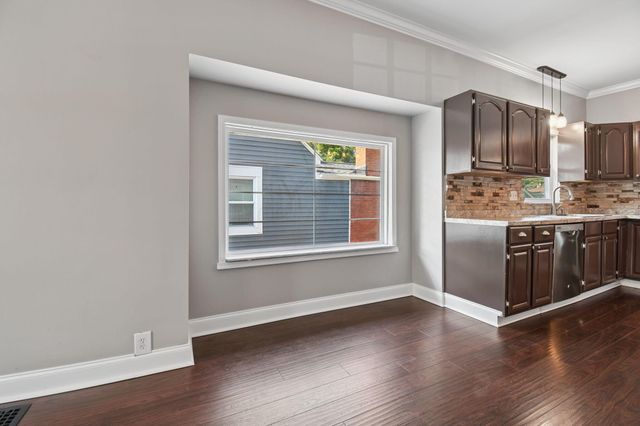 87 Maple Drive, Columbus, OH 43228