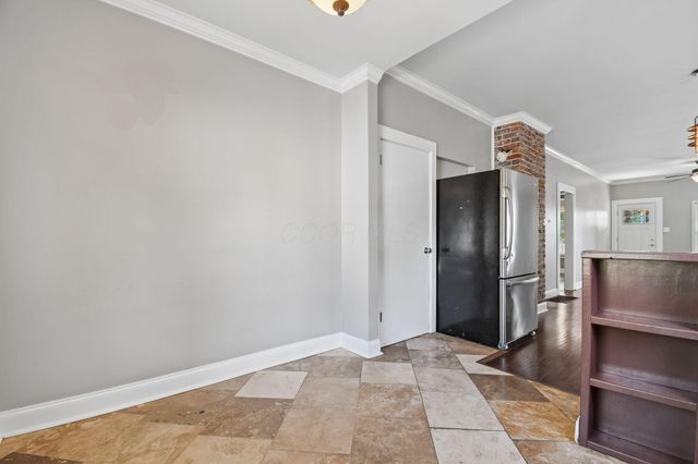 87 Maple Drive, Columbus, OH 43228