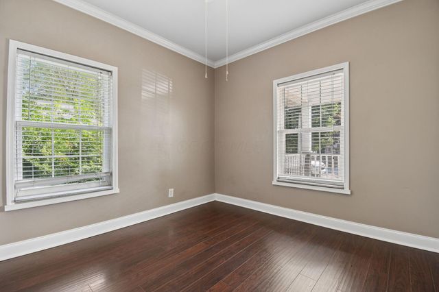 87 Maple Drive, Columbus, OH 43228