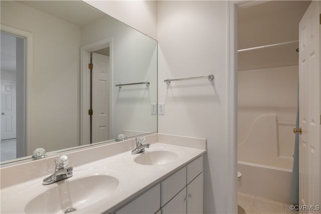 2363 Founders Creek Ct, Midlothian, VA 23113