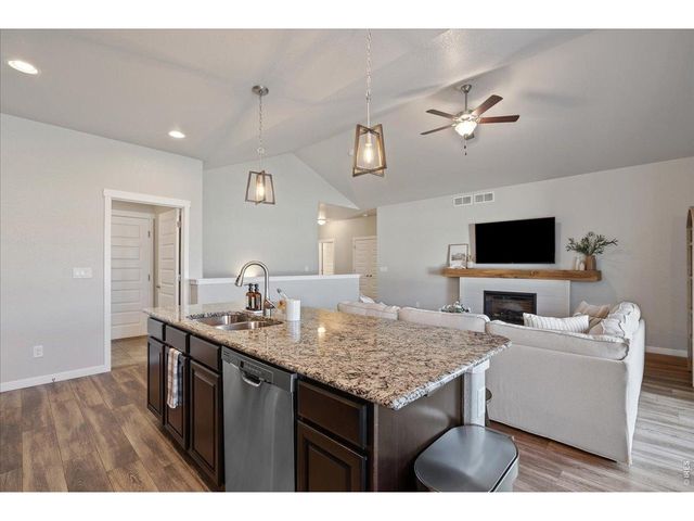1840 Holloway Dr, Windsor, CO 80550