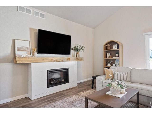 1840 Holloway Dr, Windsor, CO 80550