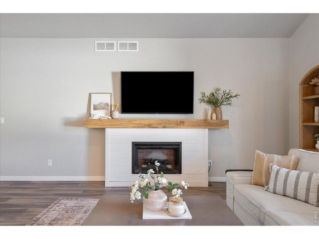 1840 Holloway Dr, Windsor, CO 80550