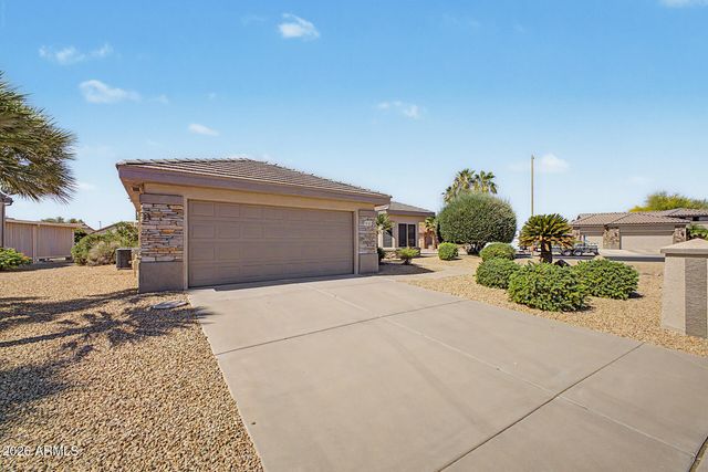 15181 W WOODRIDGE Drive, Surprise, AZ 85374