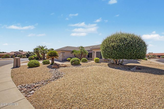 15181 W WOODRIDGE Drive, Surprise, AZ 85374