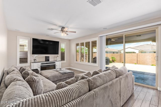 9764 E RADIOACTIVE Drive, Mesa, AZ 85212