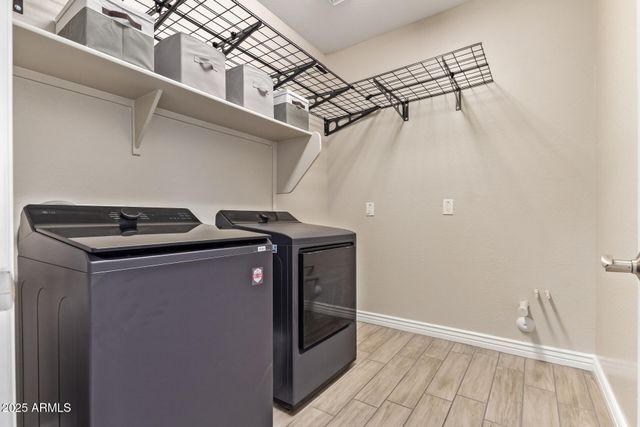 9764 E RADIOACTIVE Drive, Mesa, AZ 85212