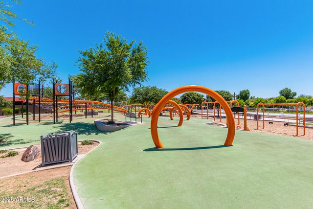 9764 E RADIOACTIVE Drive, Mesa, AZ 85212