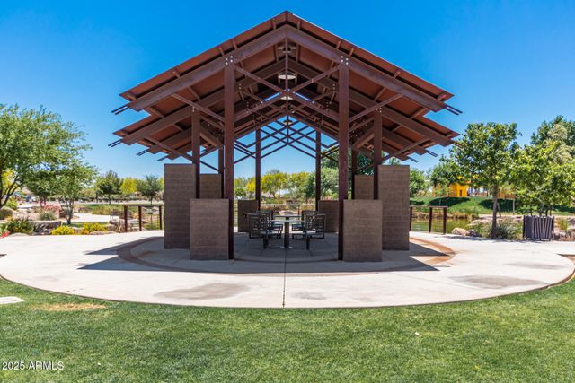 9764 E RADIOACTIVE Drive, Mesa, AZ 85212