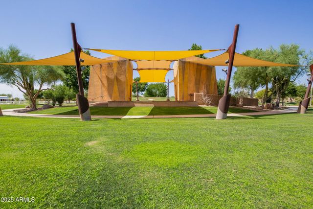 9764 E RADIOACTIVE Drive, Mesa, AZ 85212