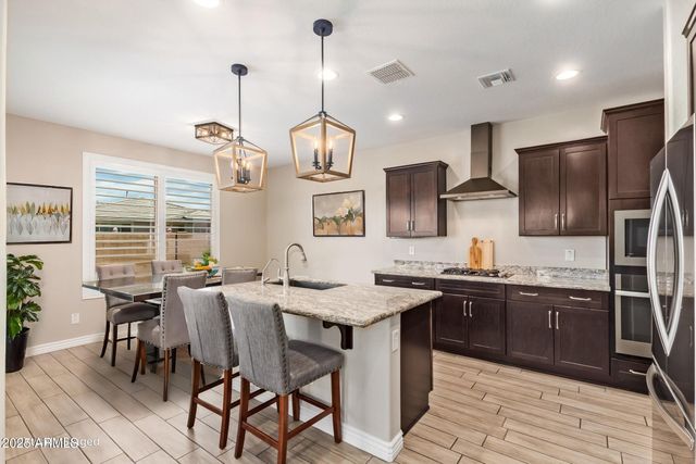 9764 E RADIOACTIVE Drive, Mesa, AZ 85212