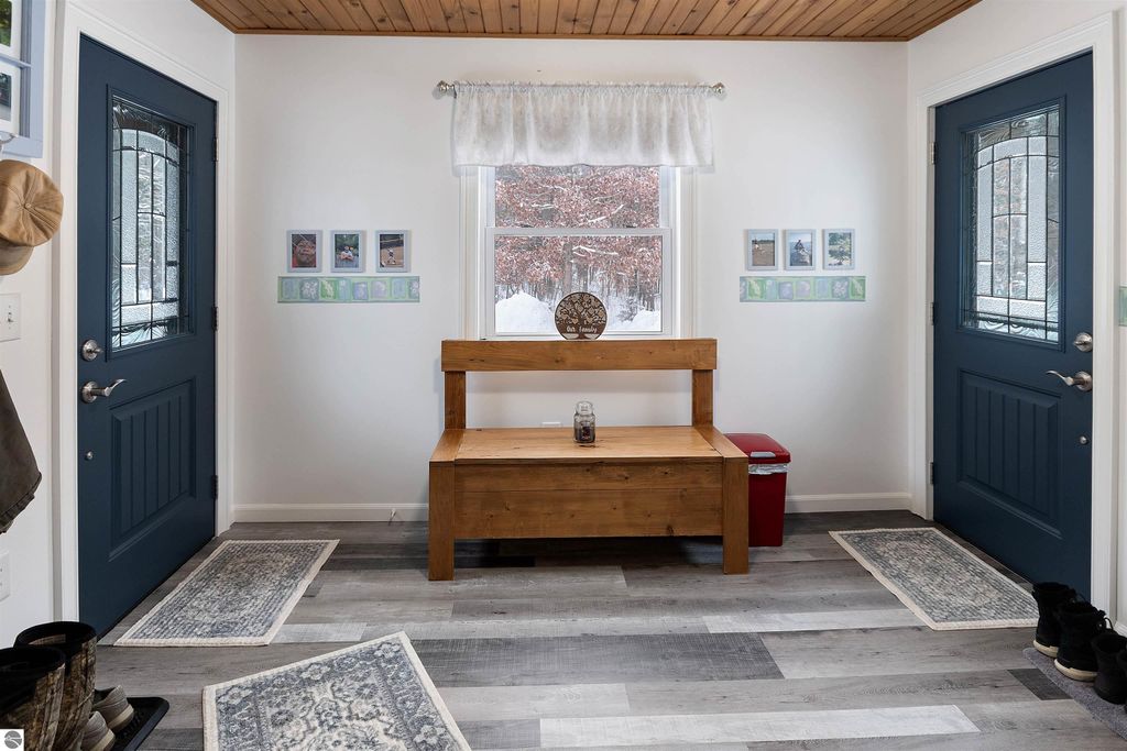 Image 27 of property listing at 6622 Walton Road, Kingsley, MI 49649