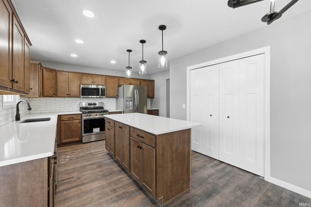 818 Gullet Avenue, Garrett, IN 46738