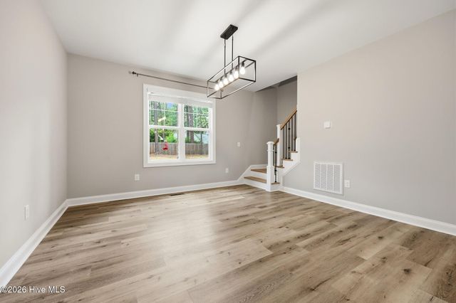 1750 E Indiana Avenue, Southern Pines, NC 28387