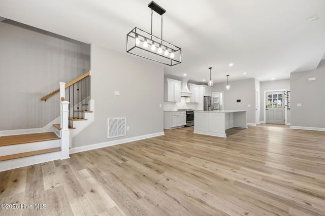 1750 E Indiana Avenue, Southern Pines, NC 28387