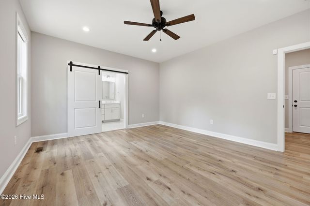 1750 E Indiana Avenue, Southern Pines, NC 28387