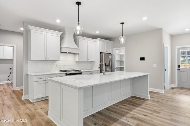 1750 E Indiana Avenue, Southern Pines, NC 28387