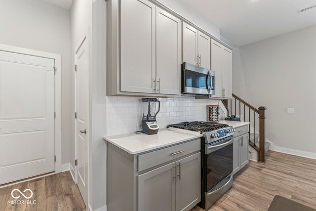 672 Lagerfield Drive, Carmel, IN 46032