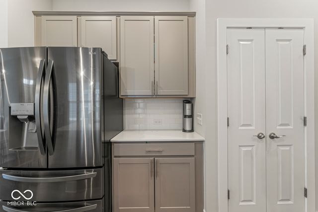 672 Lagerfield Drive, Carmel, IN 46032