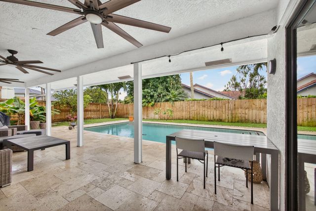 12897 La Rochelle Circle, Palm Beach Gardens, FL 33410