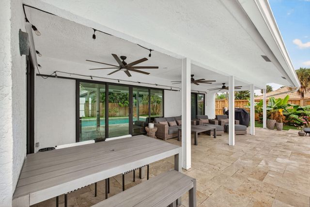 12897 La Rochelle Circle, Palm Beach Gardens, FL 33410