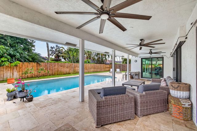 12897 La Rochelle Circle, Palm Beach Gardens, FL 33410