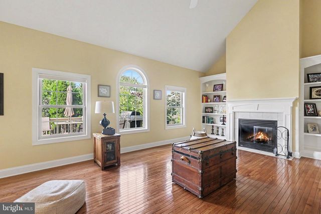 4 MAYFIELD CT, Carlisle, PA 17013