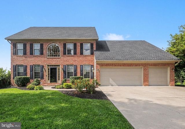 4 MAYFIELD CT, Carlisle, PA 17013