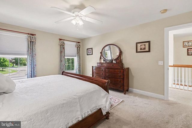 4 MAYFIELD CT, Carlisle, PA 17013