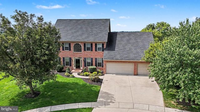 4 MAYFIELD CT, Carlisle, PA 17013