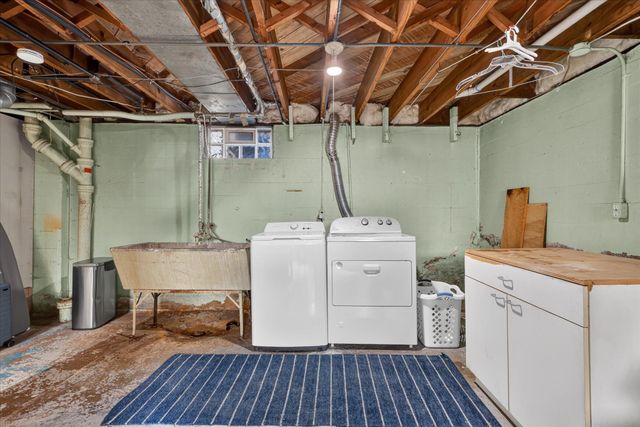 2340 College Avenue Se, City Of Grand Rapids, MI 49507