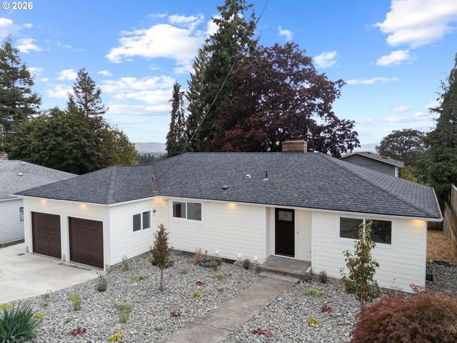 4114 Nw LAVINA St, Vancouver, WA 98660