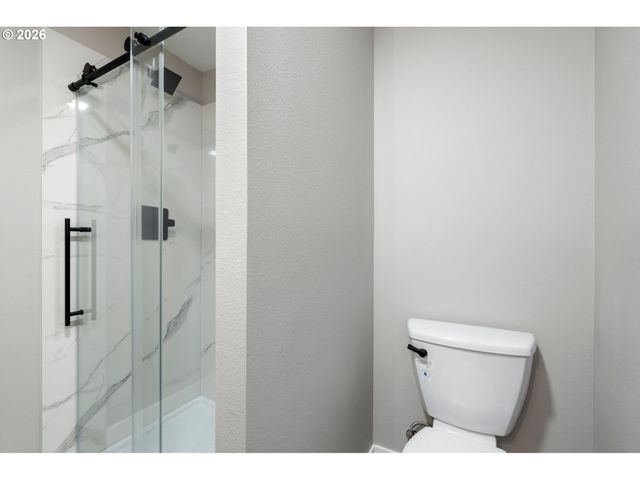 4114 Nw LAVINA St, Vancouver, WA 98660