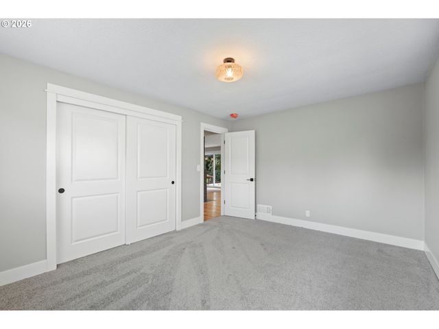4114 Nw LAVINA St, Vancouver, WA 98660