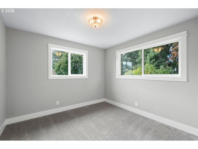 4114 Nw LAVINA St, Vancouver, WA 98660