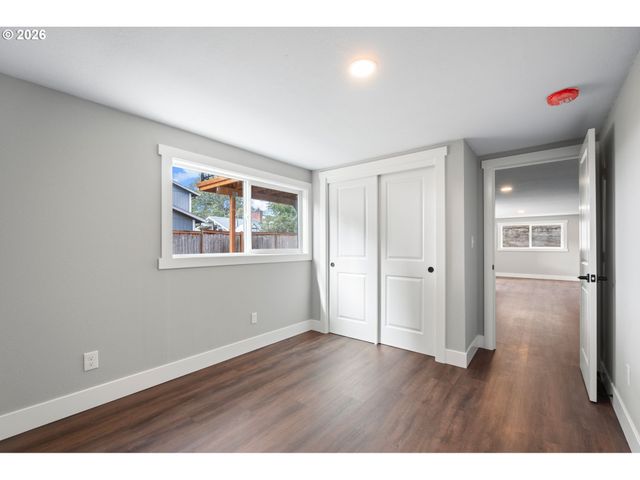 4114 Nw LAVINA St, Vancouver, WA 98660