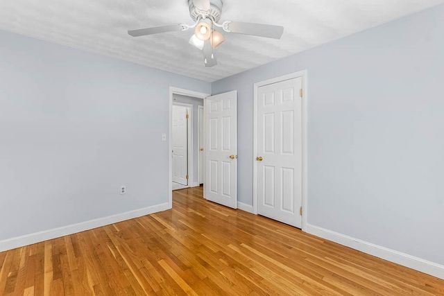 6 Snow Ln, Dedham, MA 02026