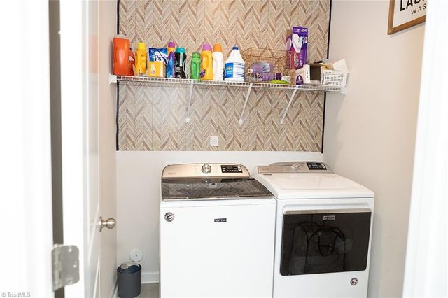 2630 Titan Village Court, Clemmons, NC 27103