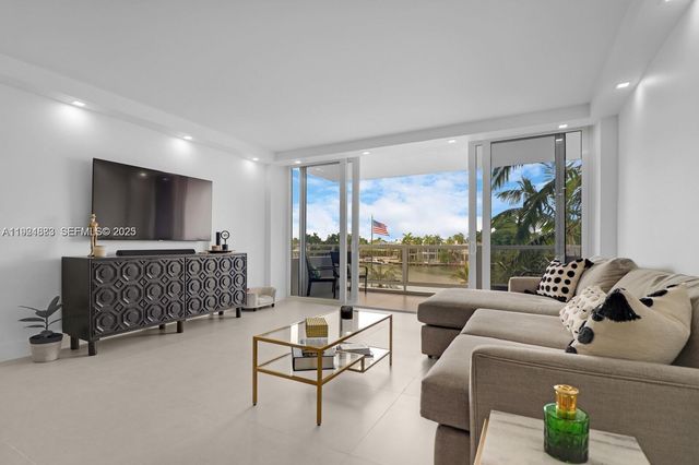 5700 Collins Ave 3J, Miami Beach, FL 33140