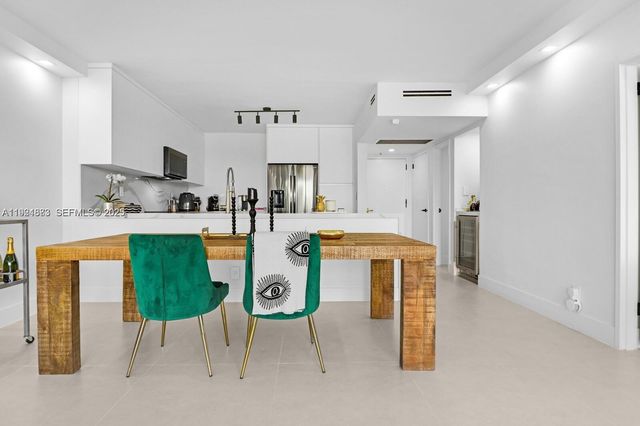 5700 Collins Ave 3J, Miami Beach, FL 33140