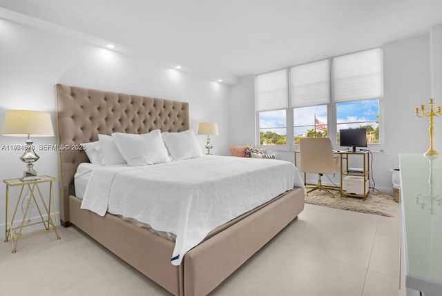 5700 Collins Ave 3J, Miami Beach, FL 33140