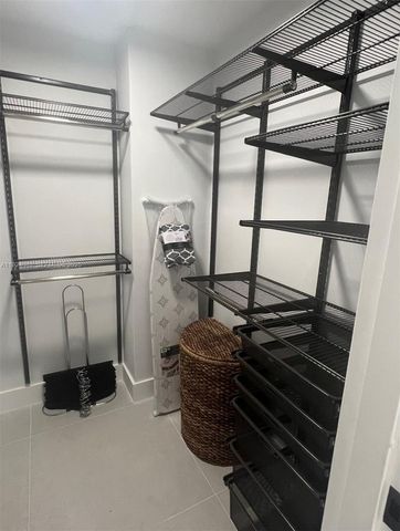 5700 Collins Ave 3J, Miami Beach, FL 33140