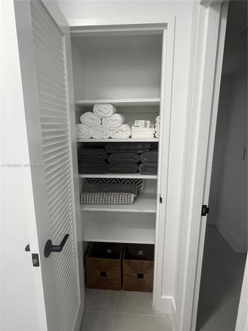 5700 Collins Ave 3J, Miami Beach, FL 33140