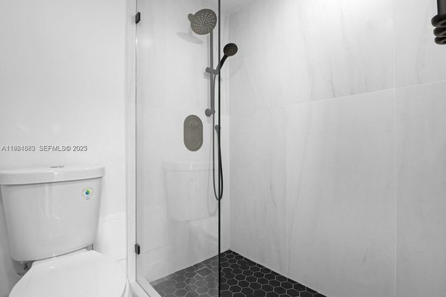 5700 Collins Ave 3J, Miami Beach, FL 33140