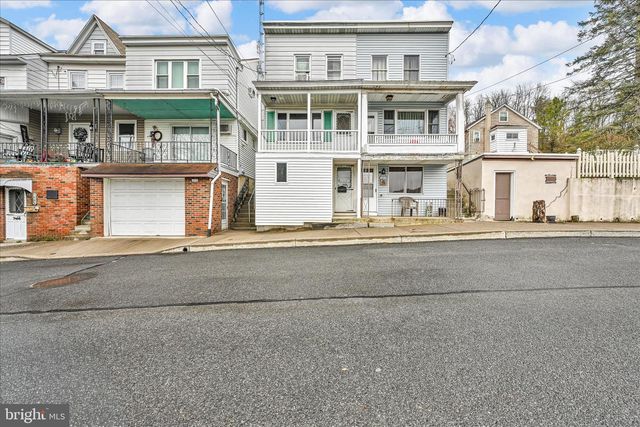 457 CHURCH ST, Minersville, PA 17954