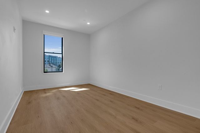 69 Bailey Street 308, Boston, MA 02124