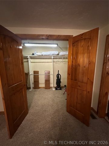 16152 Hull, Madill, OK 73446