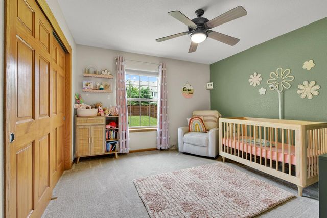 516 E Randy ROAD, Oak Creek, WI 53154